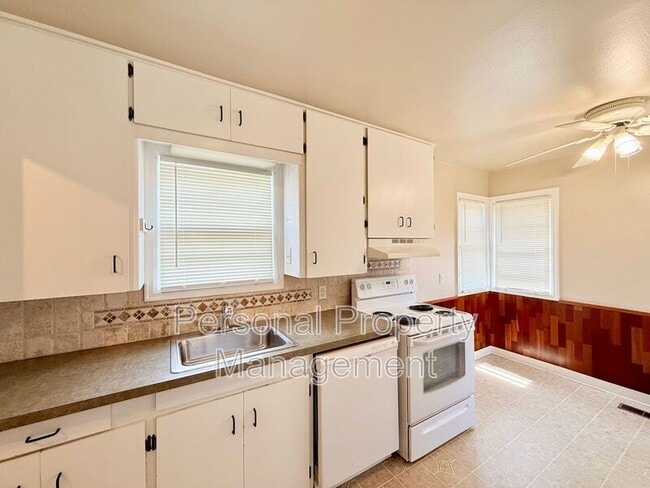 Foto del edificio - 506 W 39th St