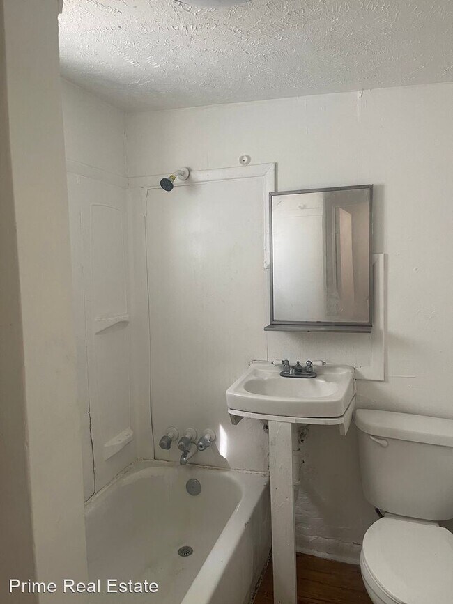 Building Photo - 2 br, 1 bath House - 809 Francesca