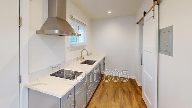 Foto del edificio - 45 N Laurel St