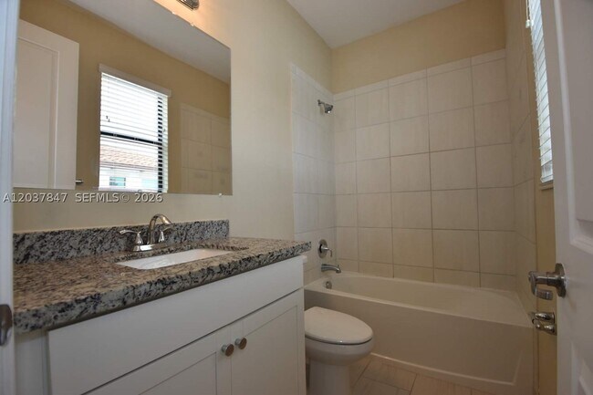 Foto del edificio - 11671 SW 13th Ct
