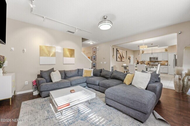 Foto del edificio - 16315 Hunters Hollow Trail
