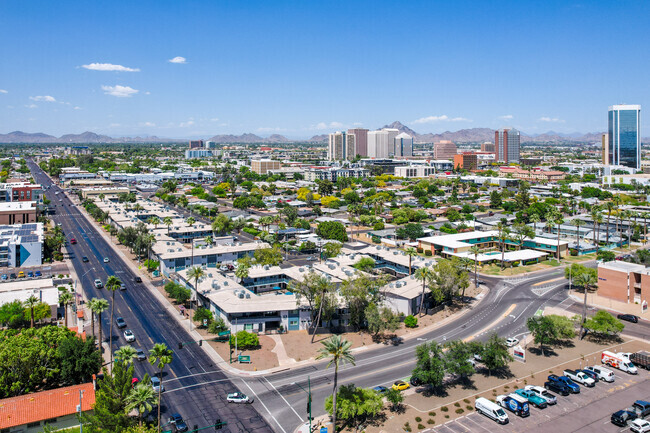 Aerial View - Ellis Midtown