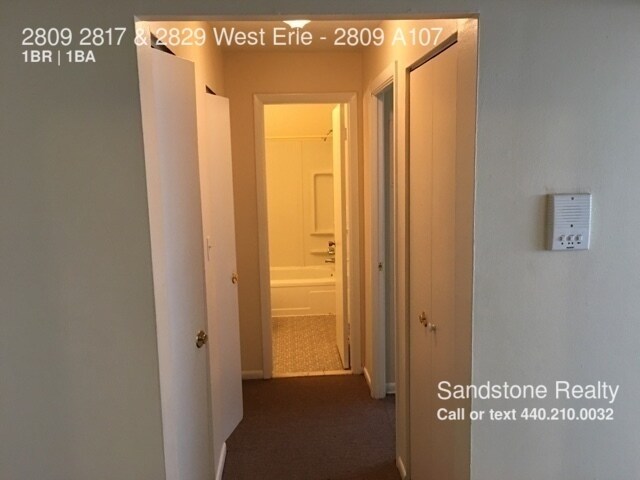 Building Photo - 2809 W Erie Ave