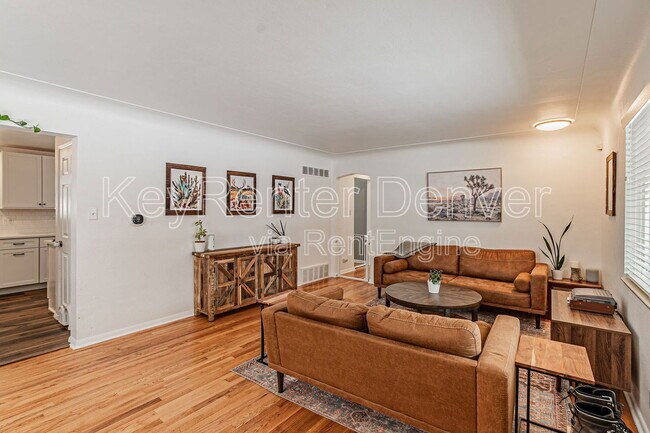 Foto del edificio - 1515 S Birch St