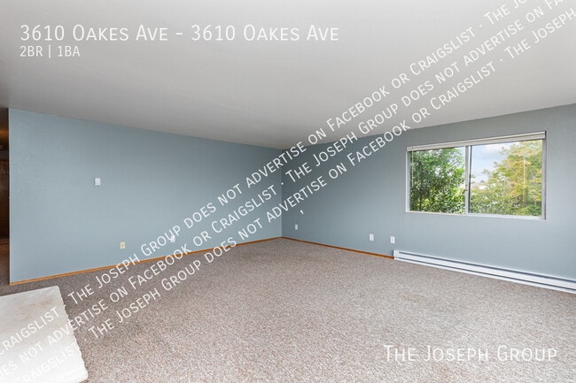 Building Photo - 3610 Oakes Ave