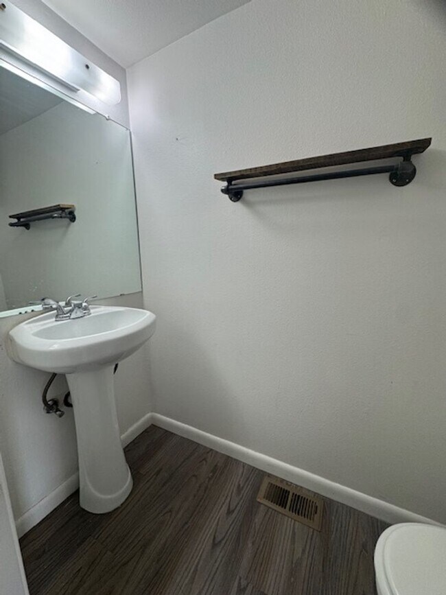 Photo - COZY 3BD/2.5BA TOWNHOME near Military Bases - Security Deposit Alternative Available