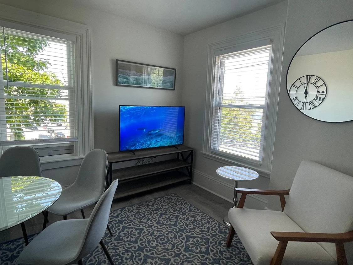Living Room - 22 State St