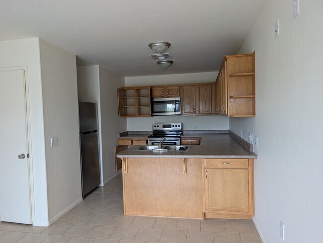 Foto del edificio - 1737 S Murdock Rd