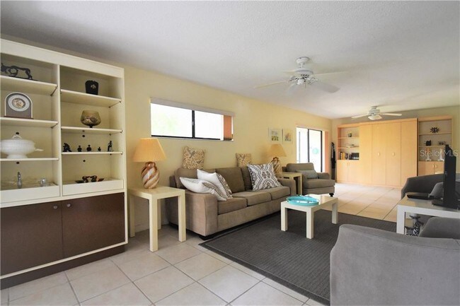 Foto del edificio - 1508 Pelican Cove Rd