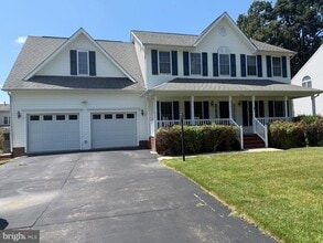 Building Photo - 10112 Fullerton Ct