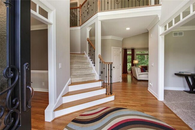 Building Photo - 1115 Jennifer Oaks Dr