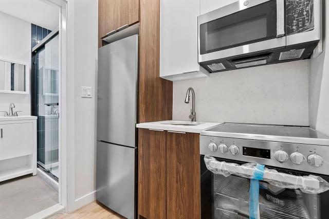 Foto del edificio - 2 bedroom in New York NY 10036