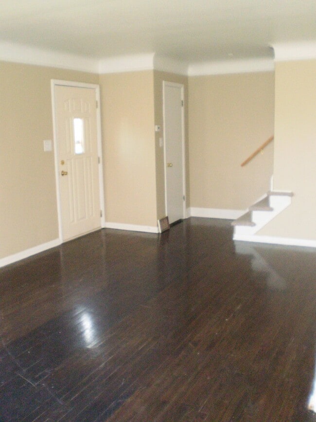 Building Photo - 28201 Coolidge Dr