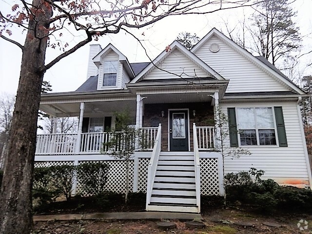 Building Photo - 7055 Shady Oak Ln