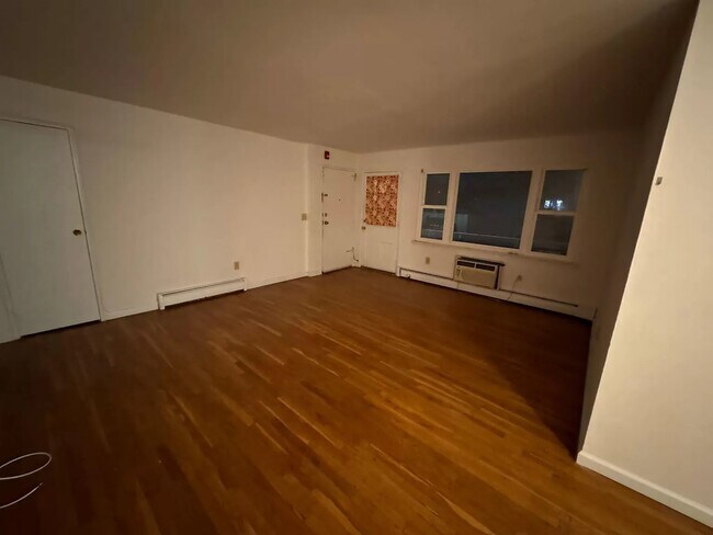 Foto del edificio - 55 Gill Ln