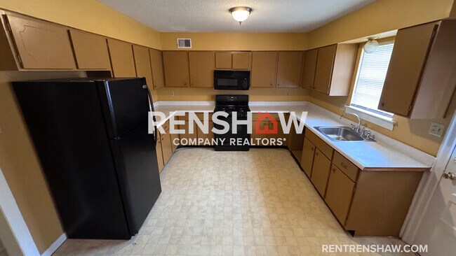 Foto del edificio - 3222 13 Colony Mall