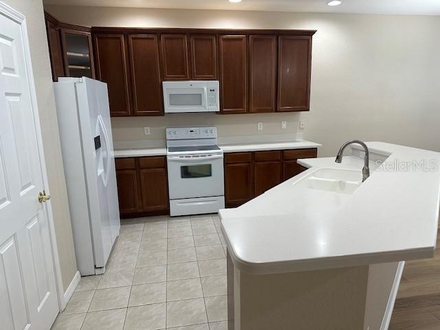 Foto del edificio - 1225 Summergate Dr