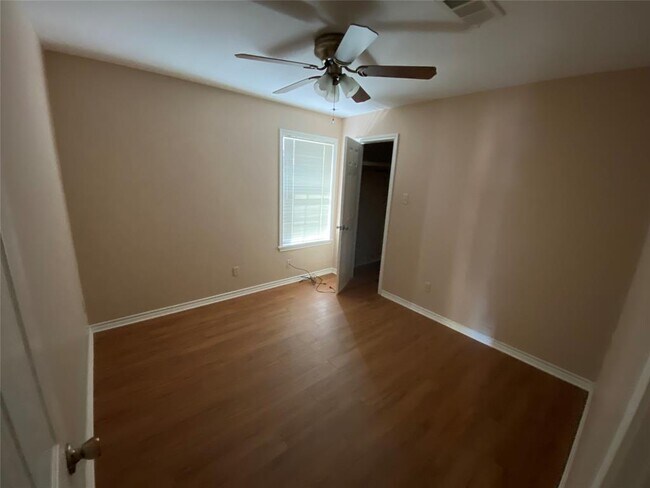 Foto del edificio - 224 Fairfield St