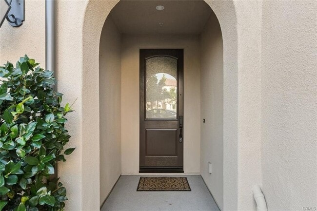 Building Photo - Newer Condo Best Location in Portola Springs