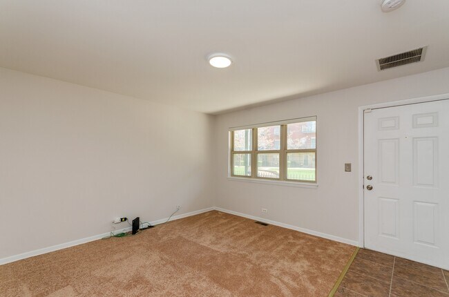 Foto del edificio - 4530 S Woodlawn Ave