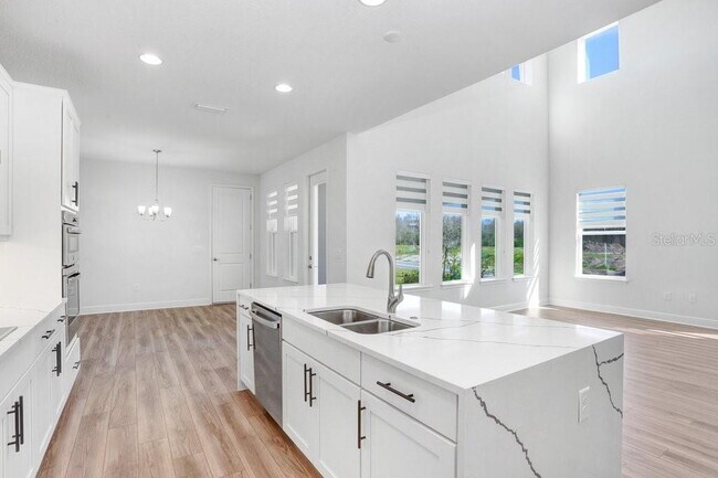 Foto del edificio - 28793 Sweet Persimmon Dr