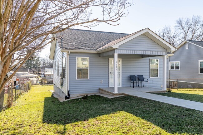 Building Photo - 1732 Jourolman Ave