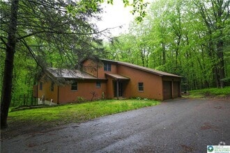 Building Photo - 1945 Summer Mountain Rd