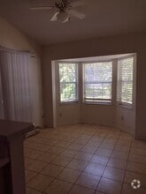 Building Photo - 4221 NE 32nd Cir