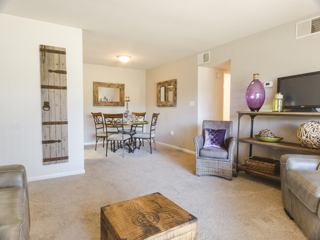 Living/Dining Room - The Crest Apartments