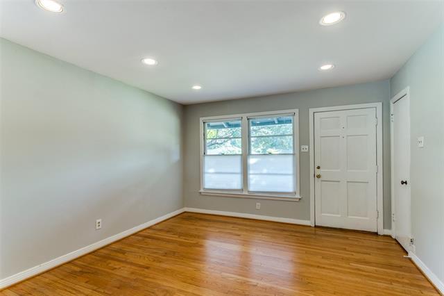 Foto del edificio - 10527 Solta Dr