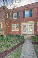 Building Photo - 1100 S Barton St