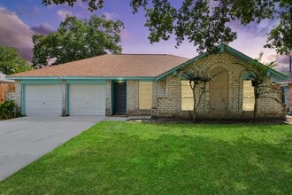 Building Photo - 4830 Ridgestone St