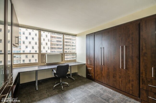 Building Photo - 3950 N Lake Shore Dr