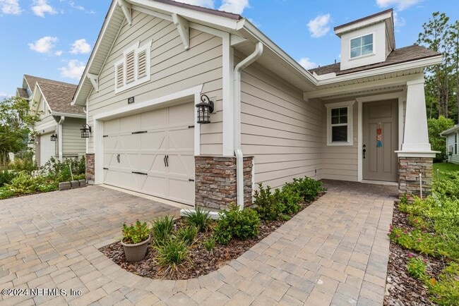 Building Photo - 431 Union Hill Dr