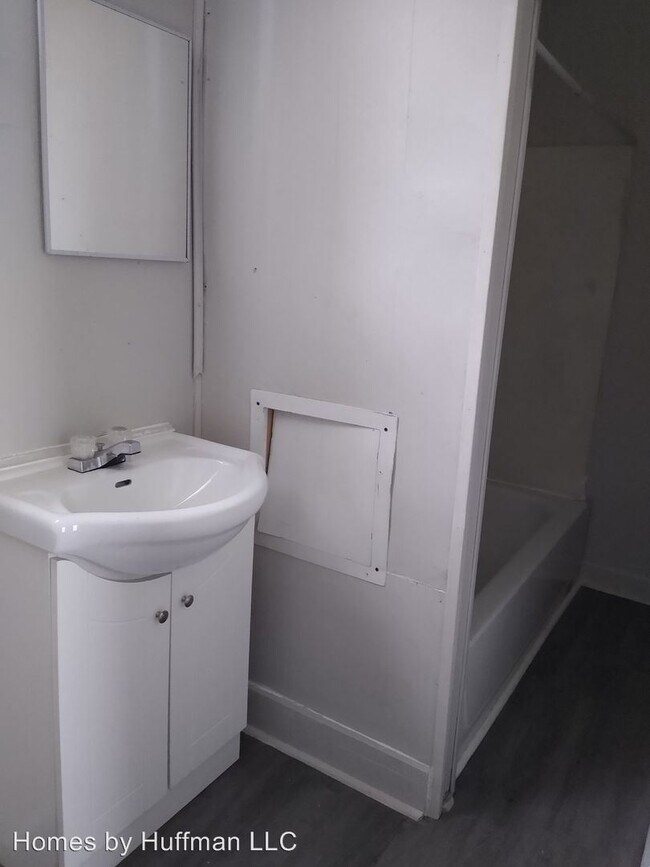 Foto del edificio - 2 br, 1 bath House - 2618 W. Virginia Street