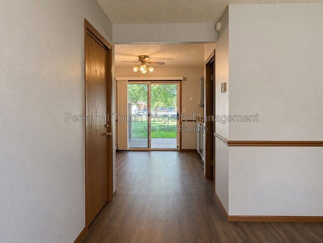 Foto del edificio - 3079 22nd St S