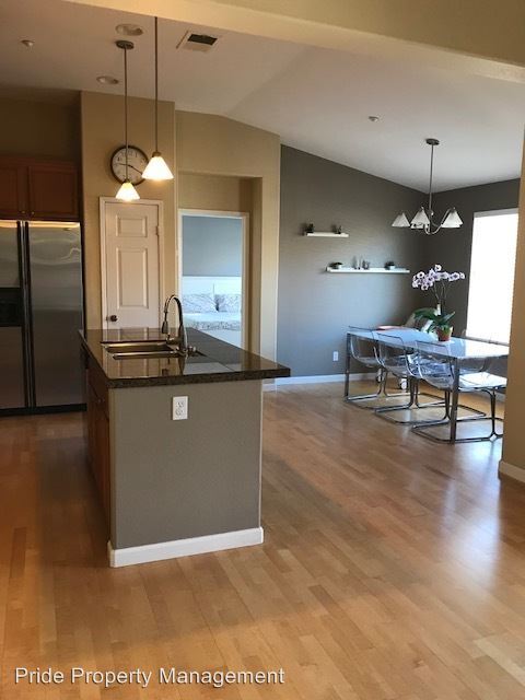 Building Photo - 2 br, 2 bath House - 1136 GODDARD ST