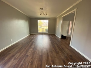 Foto del edificio - 1752 Jasons N Ct