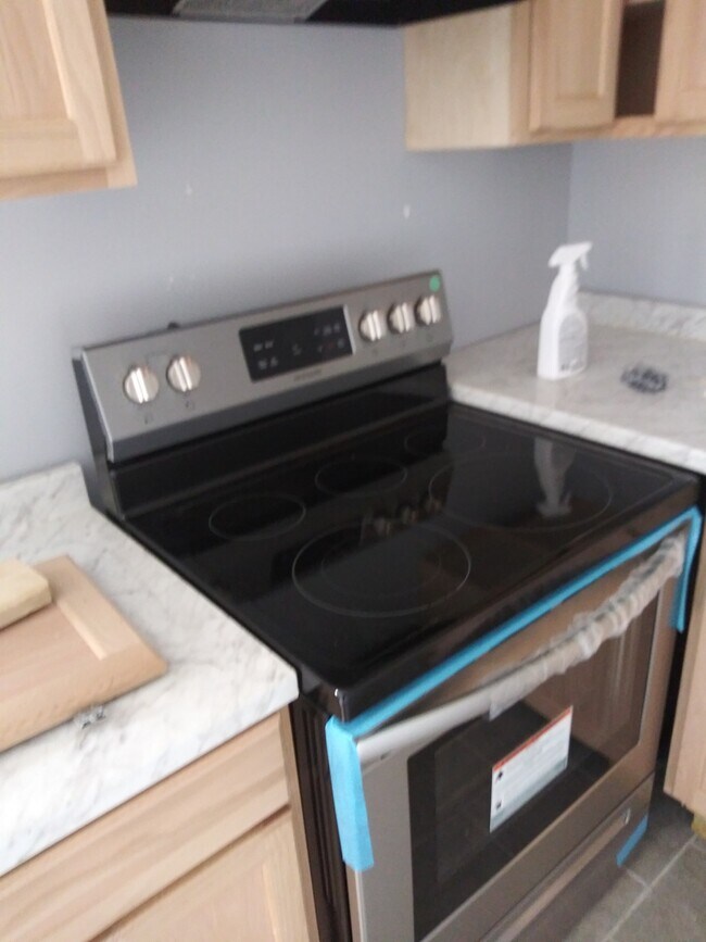 Foto del edificio - 5768 Aftonshire Dr