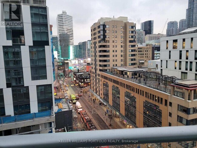 Building Photo - 100 Dalhousie St