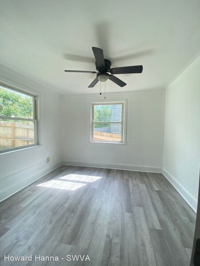 Building Photo - 3 br, 1 bath House - 1238 Dale Avenue SE