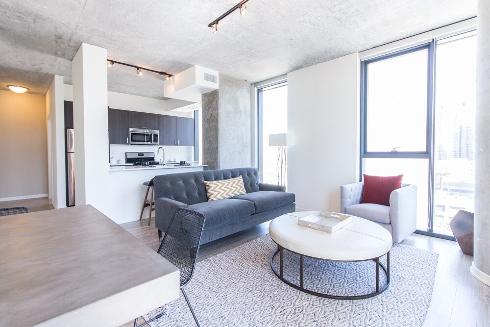 Foto principal - 1315 S Wabash Ave