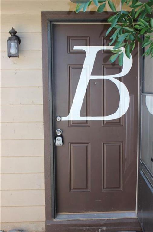 Building Photo - 2109 Wordsworth Dr