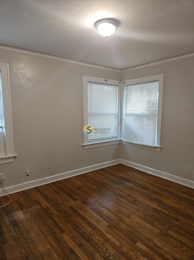 Building Photo - 1143 Old Hickory Rd