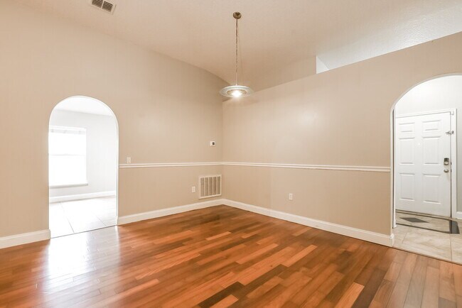 Building Photo - 1143 Biltsdale Ct