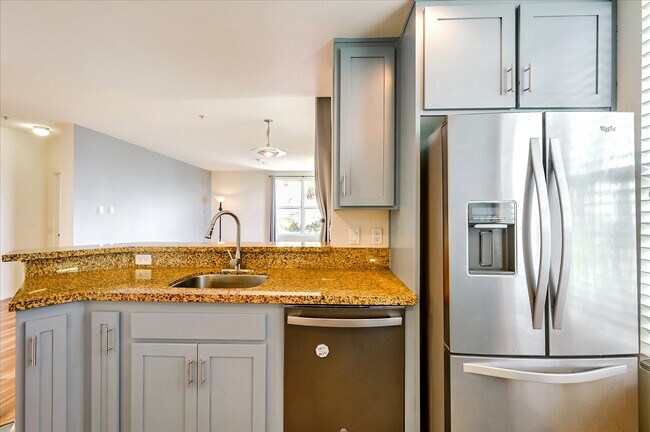 Foto del edificio - 401 Crescent Ct