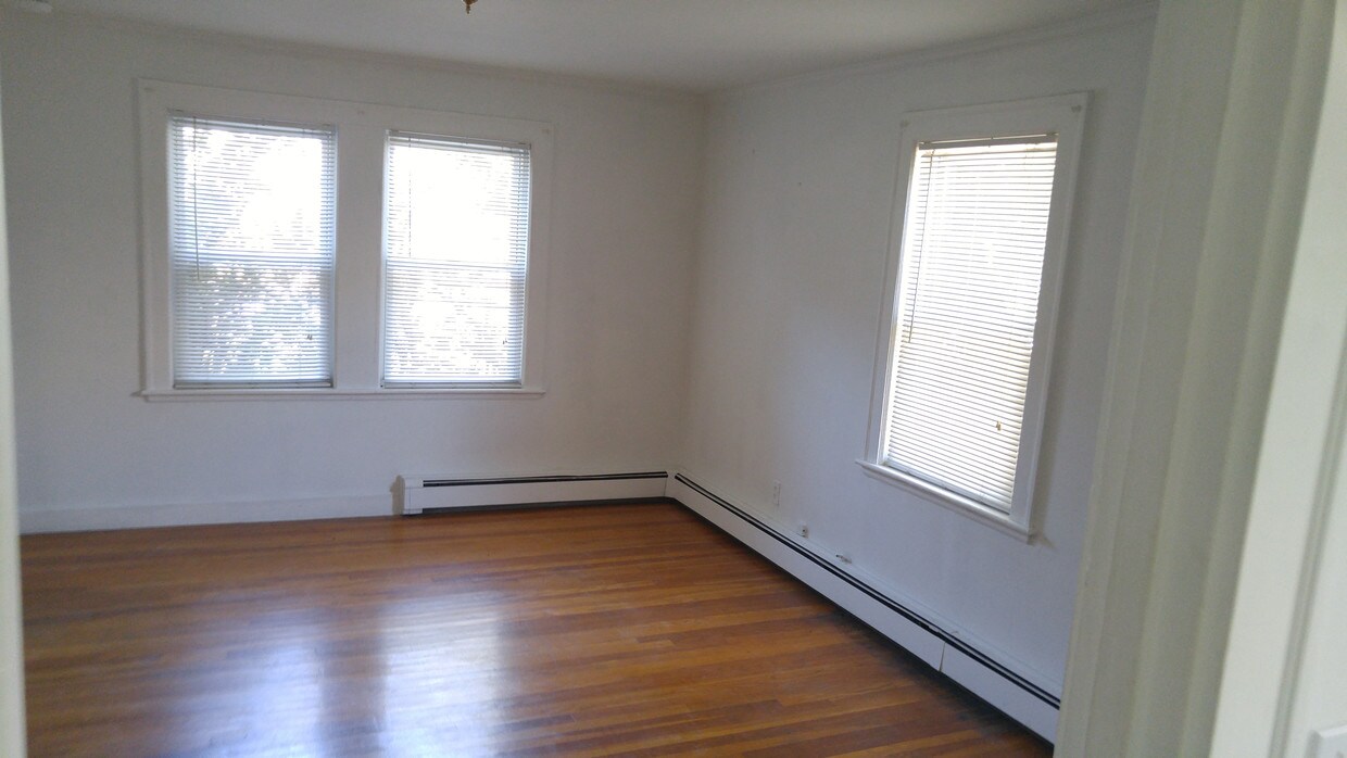145 Warren Ave Unit 1L, Quincy, MA 02170 Room for Rent in Quincy, MA