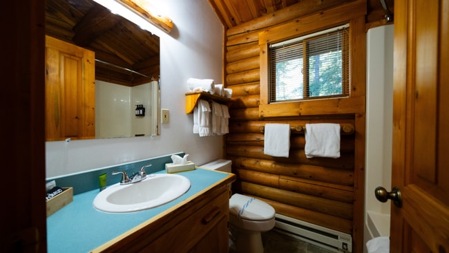 Building Photo - 3765 MT Highway 40 W