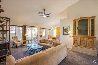 Building Photo - 8832 Villa Ridge Dr