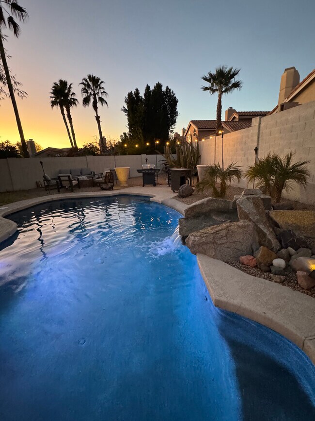 3 bedroom 2.5 bathroom Las Sendas Home For Rent Mesa Arizona - 3821 N Sawtooth Cir